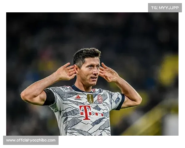 圣保利桑兹琼斯连续头球破门，多特防线警报